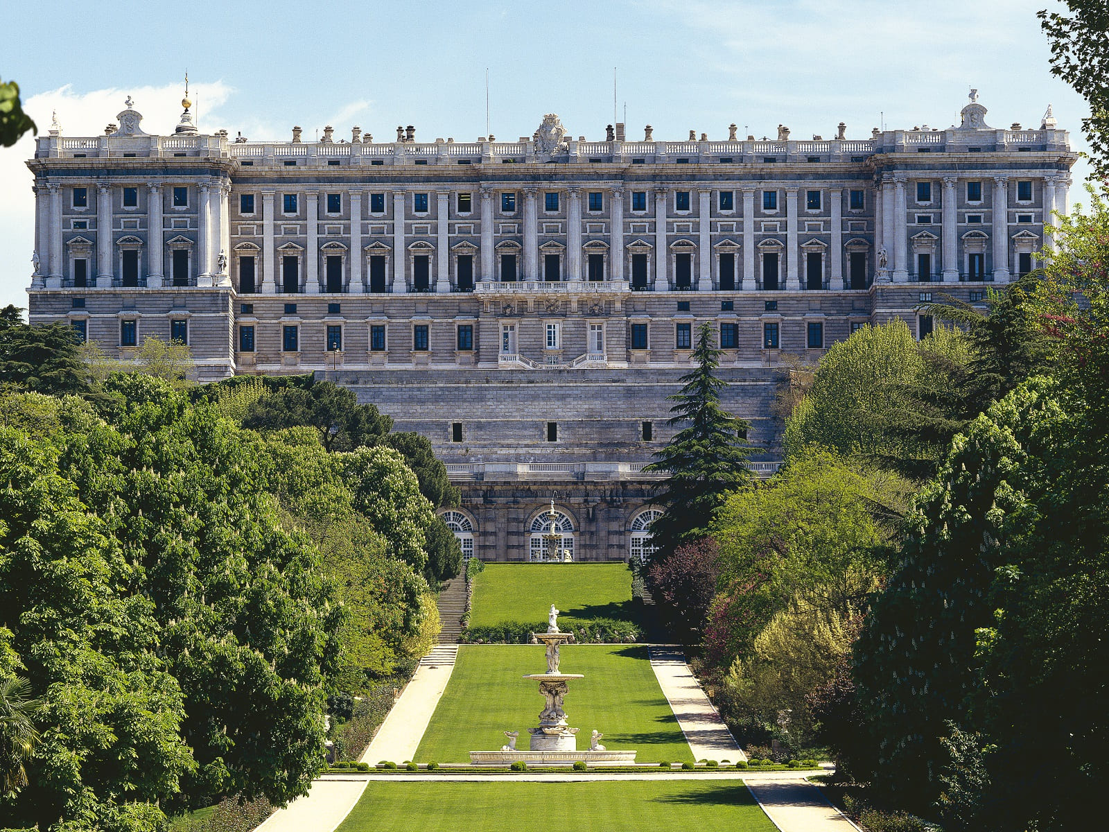 Royal Palace Madrid by Living Tours